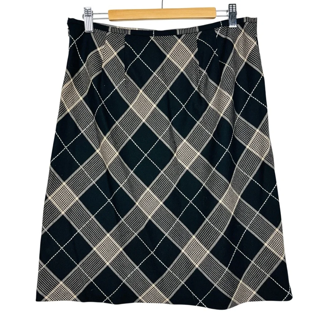 Ann Taylor LOFT Y2K Plaid Wool A Lined Lightweight Cottagecore Skirt Black Tan - Picture 10 of 10